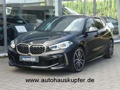 Saphirschwarz Gebraucht 2022 BMW 135 M Sport Kleinwagen | 34.900 € (Fairer Preis)