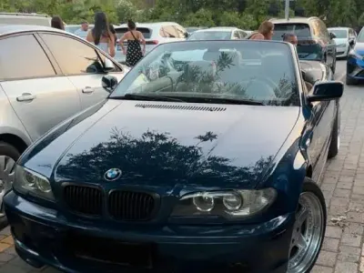 Gebraucht BMW 325 Basis 192 PS (141 kW) 2004 Blau Cabrio