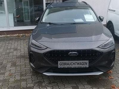 Neu Ford Focus Active X 155 PS (114 kW) 2025 Grau Limousine