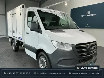 Używany Mercedes Sprinter 170 KM (125 kW) 2024 Biały Van