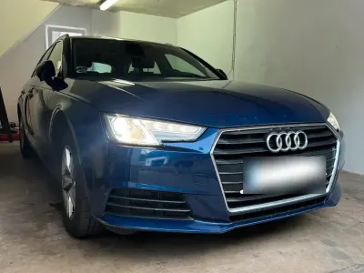 Gebraucht Audi A4 150 PS (110 kW) 2016 Blau Kombi