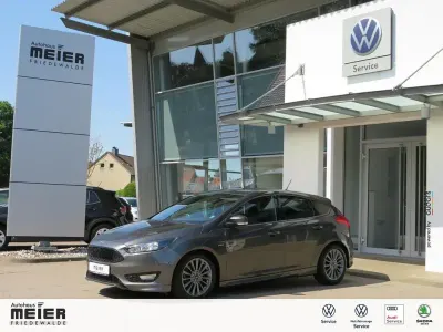 Gebraucht Ford Focus ST-Line 150 PS (110 kW) 2017 Silber Limousine