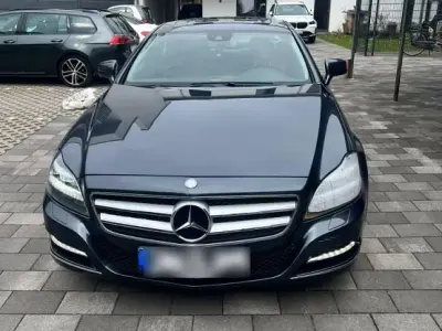 Gebraucht Mercedes CLS350 265 PS (194 kW) 2011 Grau Limousine