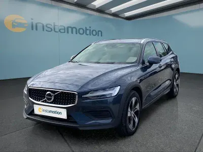 Gebraucht Volvo V60 CC 197 PS (144 kW) 2023 Blau Kombi