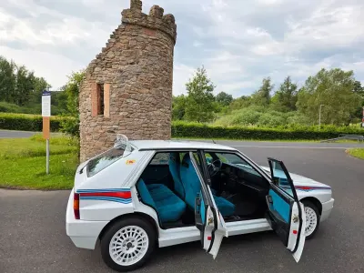 Gebraucht Lancia Delta 205 PS (150 kW) 1992 Weiß Kleinwagen