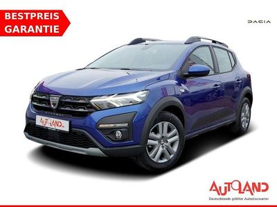 Blau Gebraucht 2021 Dacia Sandero Stepway SUV | 14.890 € (Fairer Preis)