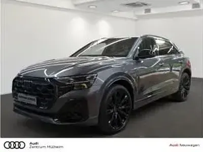 Neu Audi Q8 489 PS (359 kW) 2026 Grau (daytonagrau perleffekt) SUV