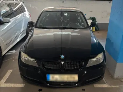 Gebraucht BMW 316 116 PS (85 kW) 2010 Schwarz Limousine