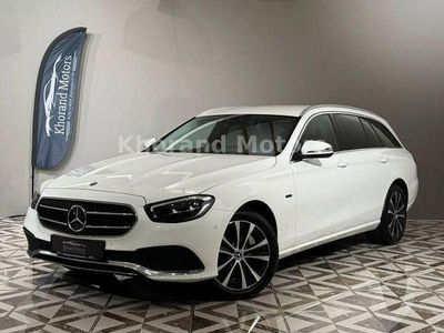 Gebraucht Mercedes E300 306 PS (225 kW) 2020 Polarweiss  unilack Kombi