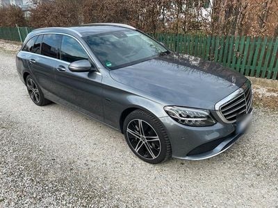 Gebraucht Mercedes C300e Exclusive 197 PS (144 kW) 2020 Grau Kombi