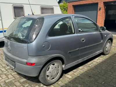 Gebraucht Opel Corsa 75 PS (55 kW) 2003 Silber Kleinwagen