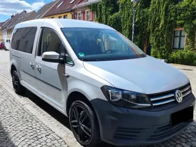 Gebraucht VW Caddy Maxi 102 PS (75 kW) 2020 Silber Van / Kleinbus