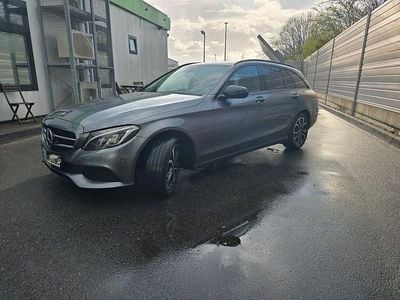 Gebraucht Mercedes C220 170 PS (125 kW) 2017 Grau Limousine