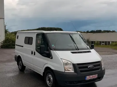 Gebraucht Ford Transit 85 PS (62 kW) 2010 Weiß Van