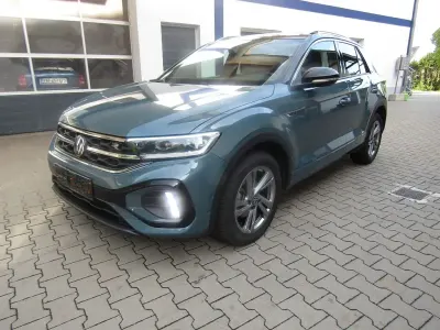 Gebraucht VW T-Roc R-line 150 PS (110 kW) 2025 Blau SUV