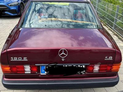 Usata Mercedes 190 Avantgarde 109 CV (80 kW) 1992 Rosso Berlina