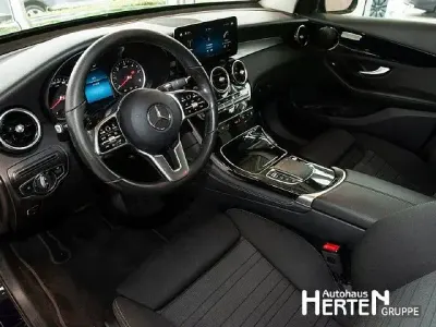 Gebraucht Mercedes GLC220 194 PS (142 kW) 2020 SUV