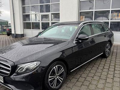 Second-hand Mercedes E200 197 CP (144 kW) 2019 Negru Break