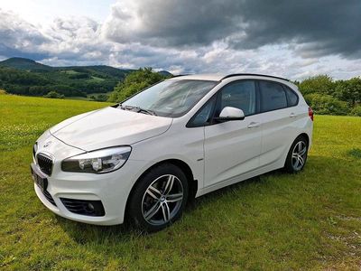 BMW 220