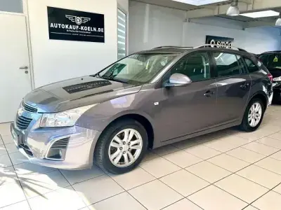 Usata Chevrolet Cruze LT 131 CV (96 kW) 2013 Grigio Station wagon