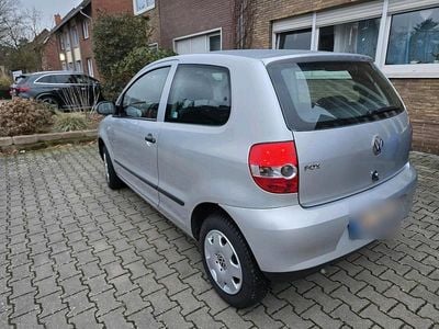 Gebraucht VW Fox 54 PS (39 kW) 2007 Silber Kleinwagen