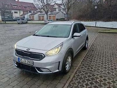 Gebraucht Kia Niro Spirit 105 PS (77 kW) 2019 Grau SUV