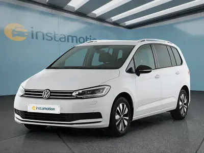 Gebraucht VW Touran 150 PS (110 kW) 2025 Weiß Van / Kleinbus
