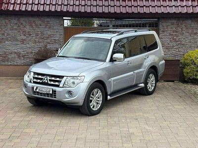 Gebraucht Mitsubishi Pajero Edition 200 PS (147 kW) 2014 Grau SUV