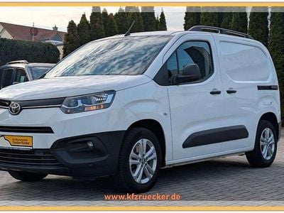 Gebraucht Toyota Proace City City 131 PS (96 kW) 2021 Weiß Van / Kleinbus