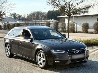 Gebraucht Audi A4 S-Line 204 PS (150 kW) 2013 Grau Kombi