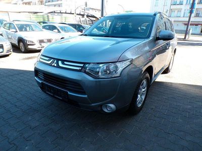 Usata Mitsubishi Outlander Invite 150 CV (110 kW) 2013 Grigio SUV