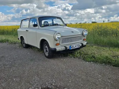 Gebraucht Trabant 601 26 PS (19 kW) 1990 Weiß Kleinwagen
