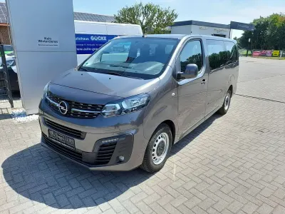 Gebraucht Opel Vivaro 120 PS (88 kW) 2020 Mondstein grau/e:vulkan grau Van / Kleinbus