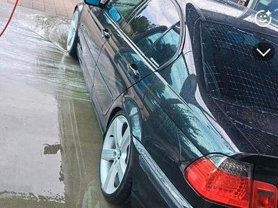 BMW 323