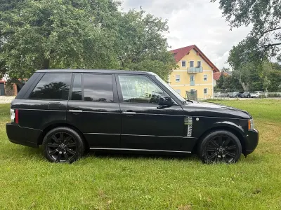 Gebraucht Land Rover Range Rover Autobiography 272 PS (200 kW) 2010 Schwarz SUV