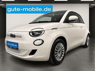 Begagnad Fiat 500e Icon 86 kW (118 HK) 2023 Vit Sedan