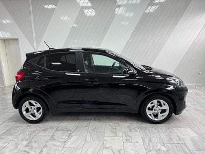 Gebraucht Hyundai i10 Edition 30 67 PS (49 kW) 2022 Schwarz Kleinwagen