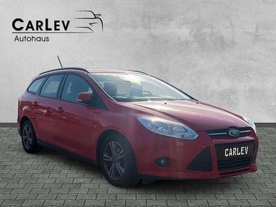 Gebraucht Ford Focus Trend 125 PS (91 kW) 2012 Rot Kombi