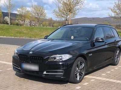 Usata BMW 525 Luxury Line 218 CV (160 kW) 2014 Nero Station wagon
