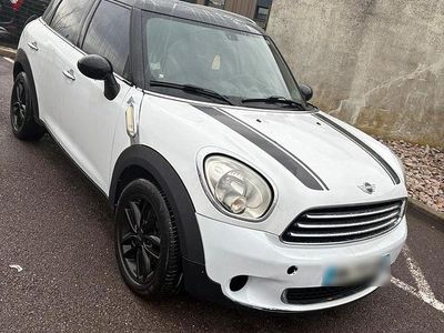 Second-hand Mini Cooper 2011 Galben Hatchback