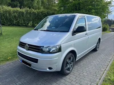 Używany VW T5 140 KM (102 kW) 2011 Srebrny Van
