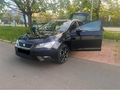 Schwarz Gebraucht 2014 Seat Leon ST Style Kombi | 6.000 €