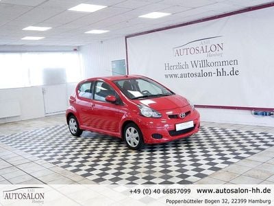 Usata Toyota Aygo Cool 68 CV (50 kW) 2011 Rosso Utilitaria