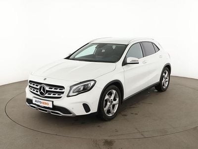 Weiß Gebraucht 2020 Mercedes GLA200 Urban SUV | 24.390 € (Guter Preis)