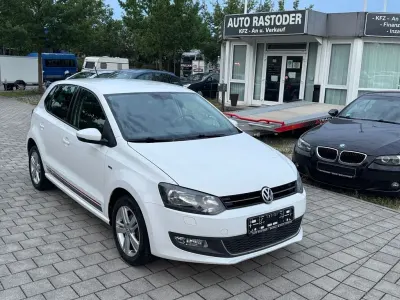 Gebraucht VW Polo 69 PS (50 kW) 2014 Weiß Limousine