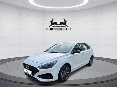 Weiß Gebraucht 2024 Hyundai i30 Advantage Limousine | 21.990 € (Fairer Preis)