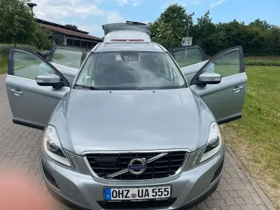 Gebraucht Volvo XC60 Pro 215 PS (158 kW) 2013 Silber SUV