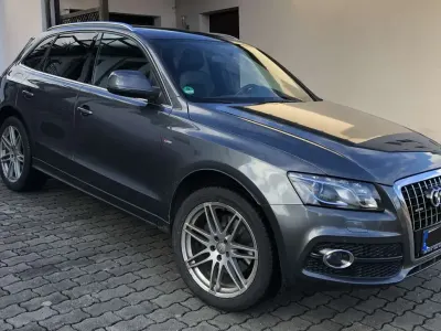 Gebraucht Audi Q5 Design 239 PS (175 kW) 2010 Grau SUV