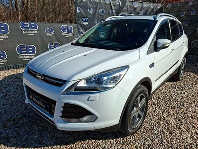 Gebraucht Ford Kuga Titanium 179 PS (131 kW) 2015 Weiß SUV