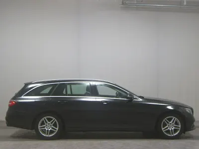 Second-hand Mercedes E220